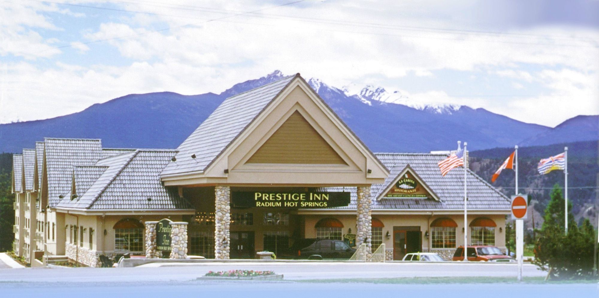 Prestige Radium Hot Springs Resort, Worldhotels Crafted Exterior foto